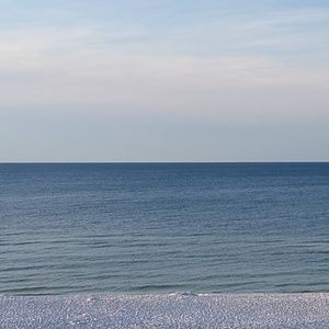 Meet your Posher, Bendra